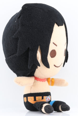 one-piece-ichiban-kuji-history-of-chopper-golden-edition:-kyun-gurumi-f-prize:-portgas-d.-ace-portgas-d.-ace - 7