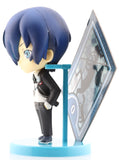 persona-3-happy-kuji-the-movie-#1-spring-of-birth-g-prize-chibi-figure:-makoto-yuki-makoto-yuki - 4