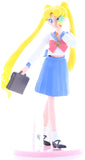 sailor-moon-hgif-sailor-moon-world-5:-usagi-tsukino-(school-uniform-/-icecream)-sailor-moon - 3