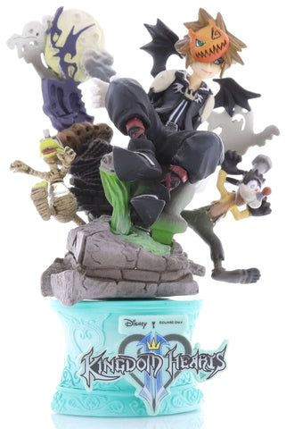 Kingdom Hearts Figurine - Disney Characters Formation Arts Vol. 3:  Halloween Town (Sora (Kingdom Hearts) Goofy and Donald Duck)