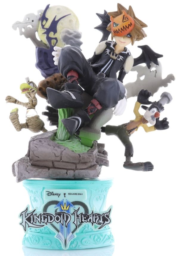 Kingdom Hearts Figurine - Disney Characters Formation Arts Vol. 3:  Halloween Town (Sora (Kingdom Hearts) Goofy and Donald Duck)