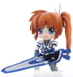 magical-girl-lyrical-nanoha-nendoroid-petit-(puchi)-nanoha-force-comic-vol.-3-limited-edition-bonus:-nanoha-takamachi-nanoha-takamachi - 2