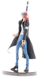 one-piece-scultures-big-banpresto-figure-colosseum-v-vol.-6:-a.-trafalgar-law-statue-(color)-trafalgar-law - 3