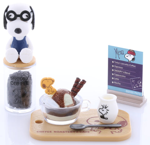 Peanuts Figurine - Coffee Roastery & Cafe 5. Homemade Ice Cream and Affogato (Snoopy) - Cherden's Doujinshi Shop - 1